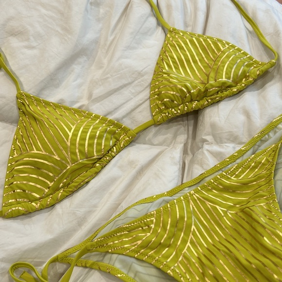 Charlie by Matthew Zink Two Piece Yellow Bikini Set Size Large - Picture 7 of 8
